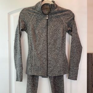 Beyond Yoga Gray Workout Set Jacket and Leggings XS